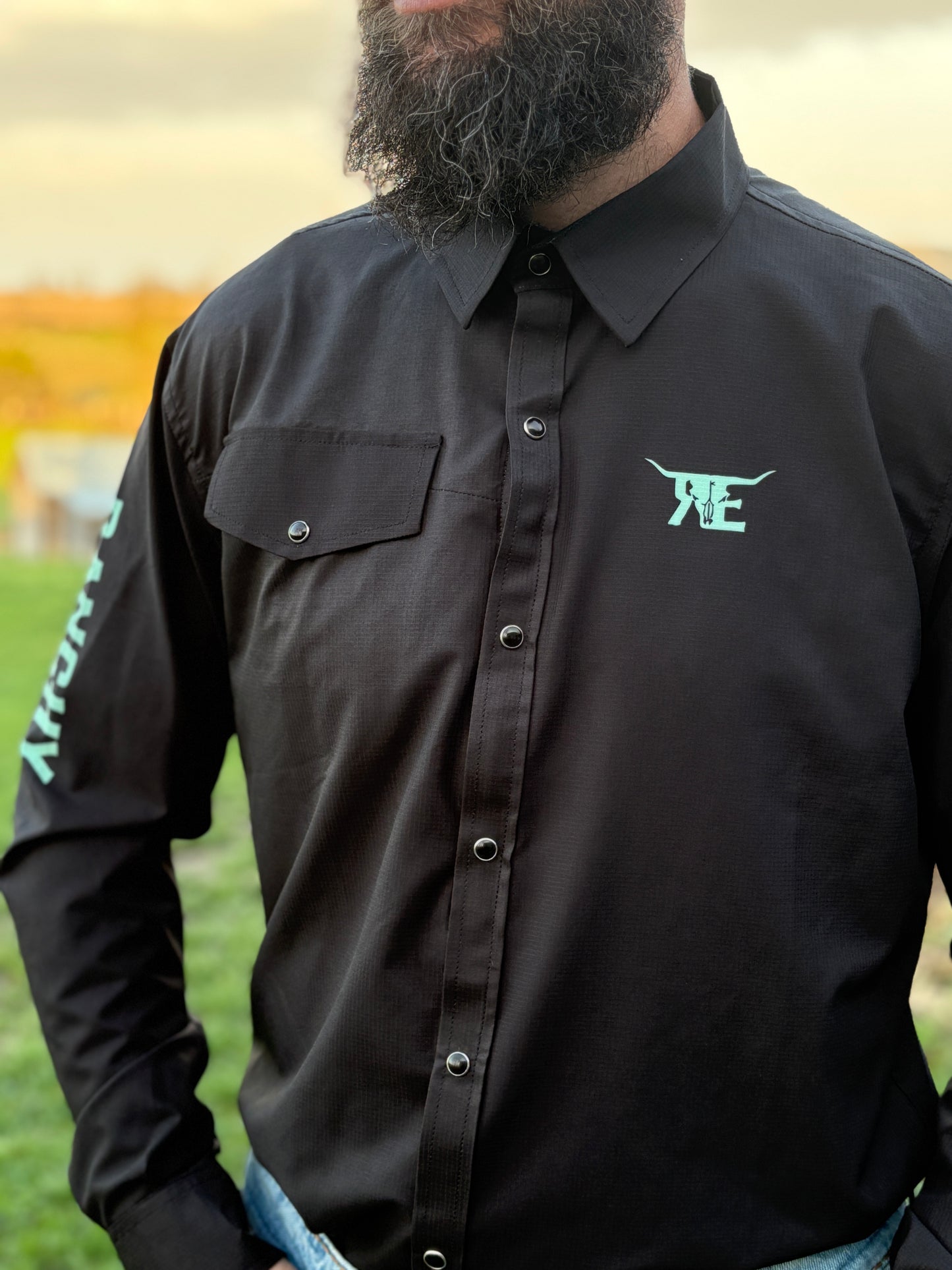 Adult Black with Mint Showshirt