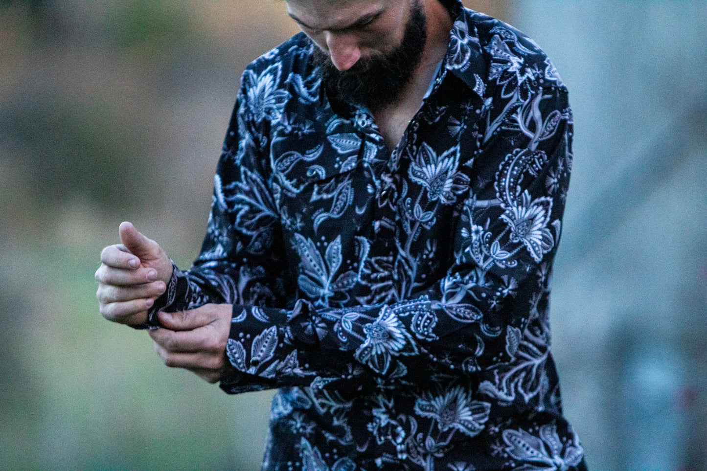 Adult Black Paisley Showshirt