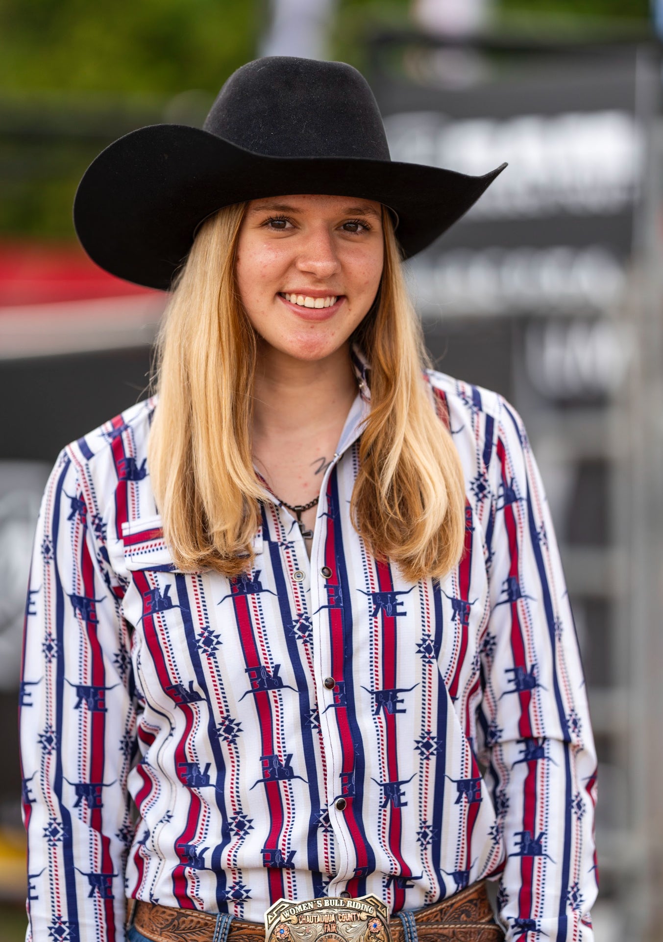 Cream N’ Red Striped Showshirt